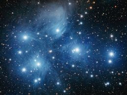 matariki-star-cluster-700x525